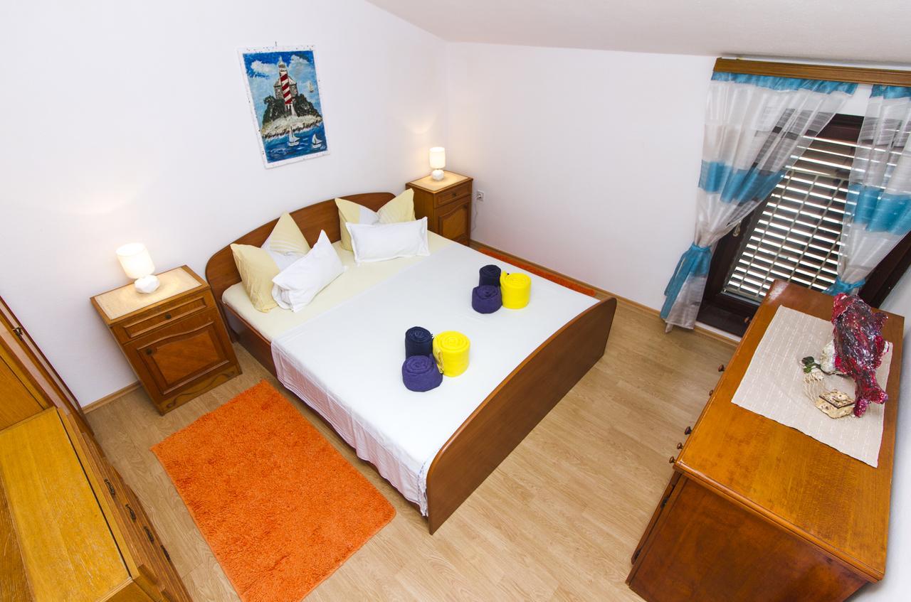 Apartman Nicole Apartment ซาดาร์ ภายนอก รูปภาพ